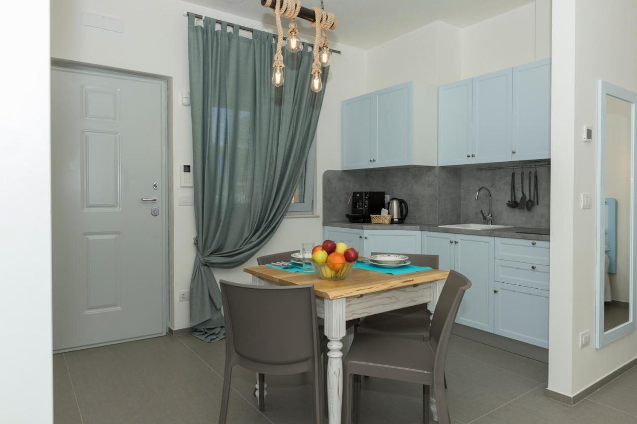 Отель Borgo Cozzana Mare Монополи Экстерьер фото